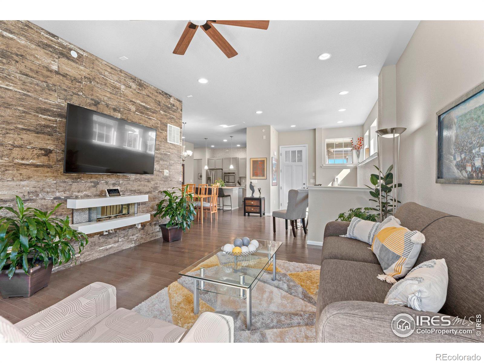 5062 W 109th Circle