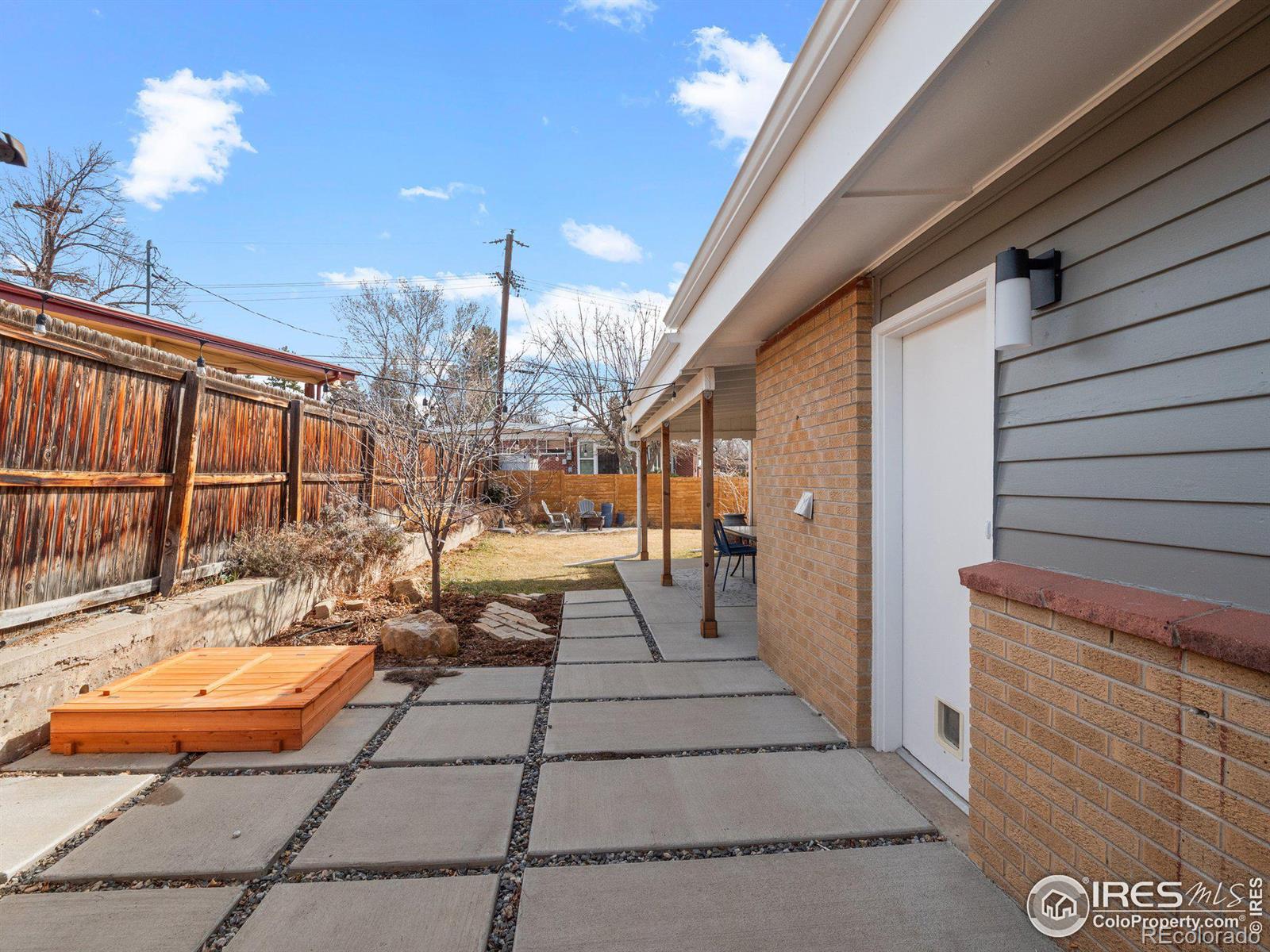 6190 Estes Court