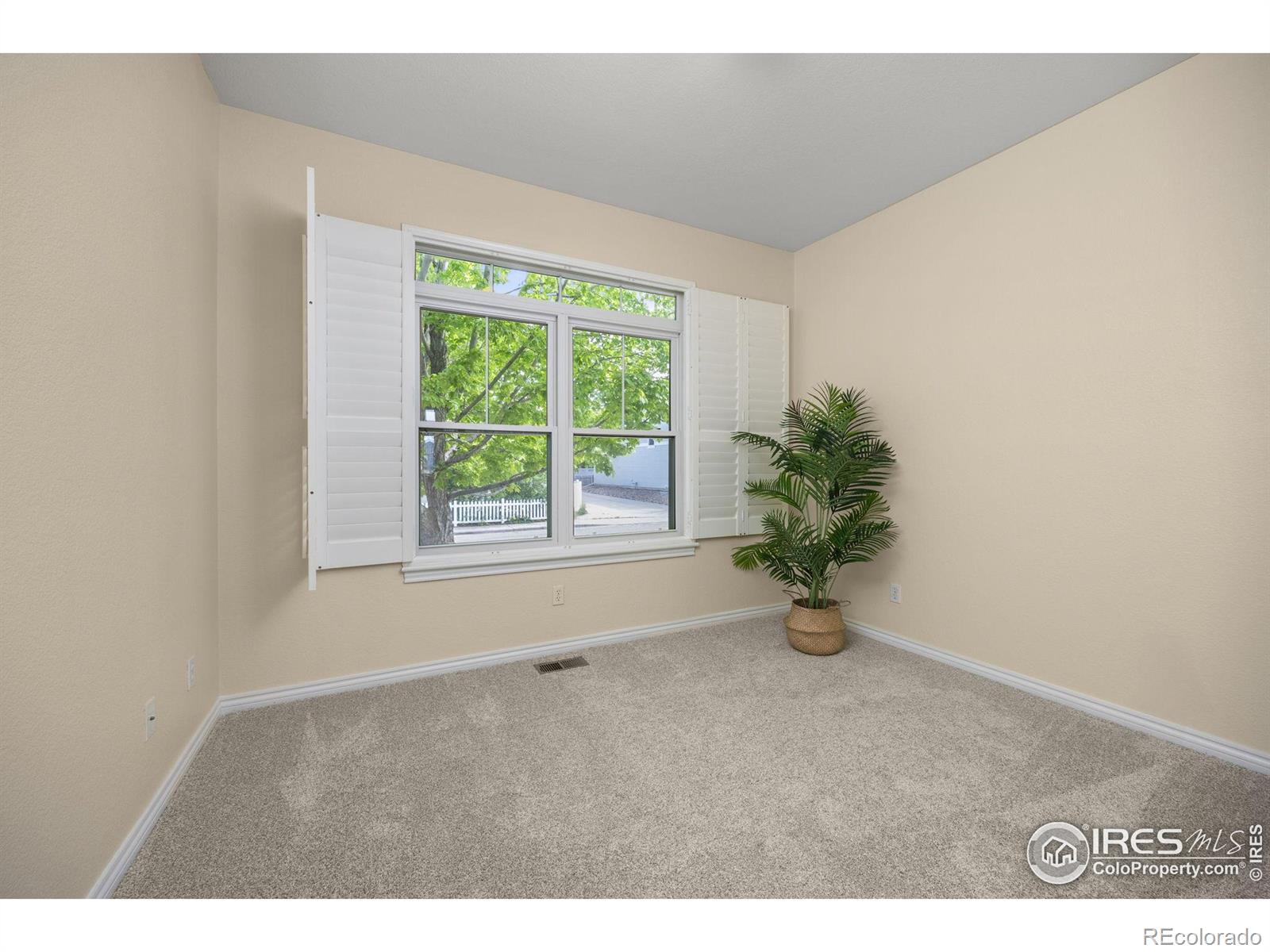 2106 River Walk Lane
