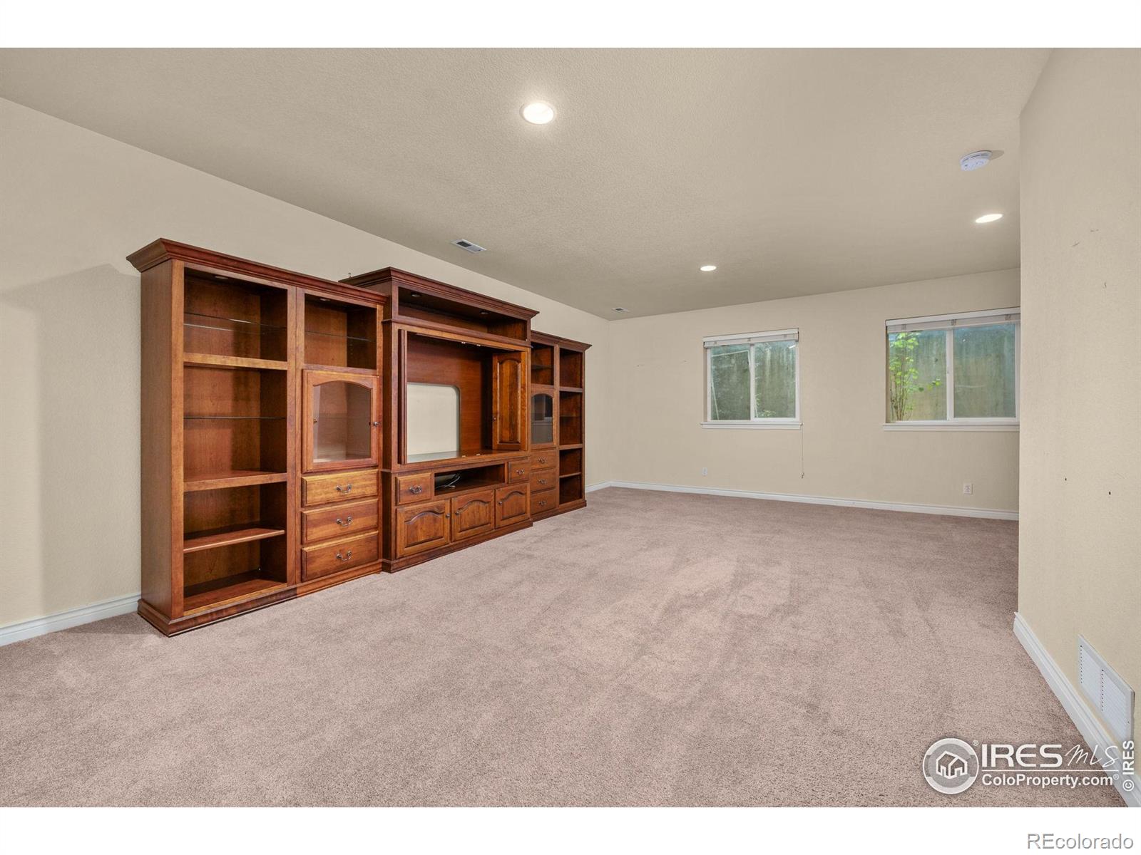 2106 River Walk Lane