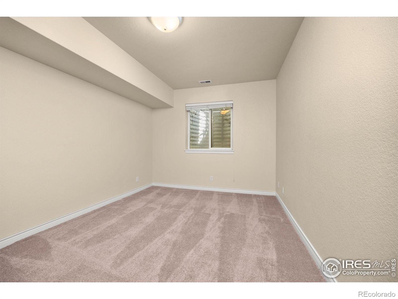 2106 River Walk Lane