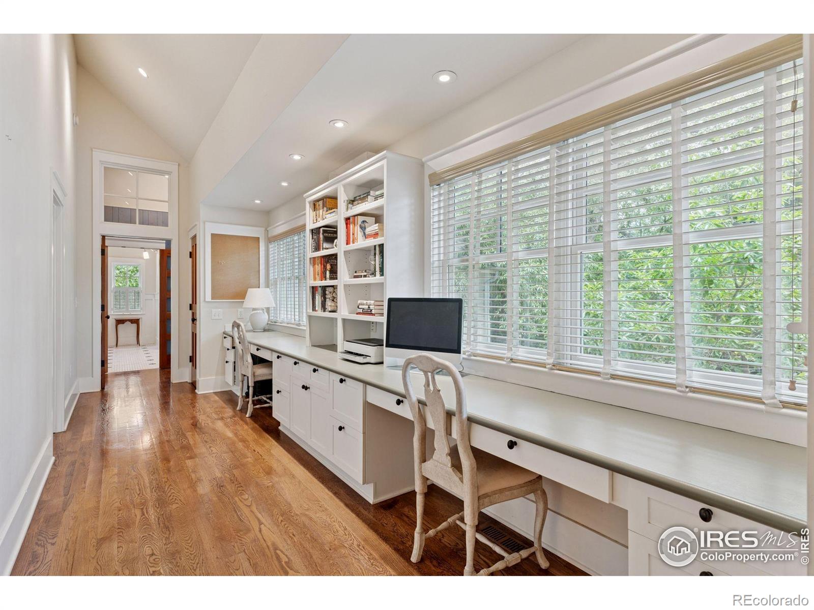 877 Racquet Lane
