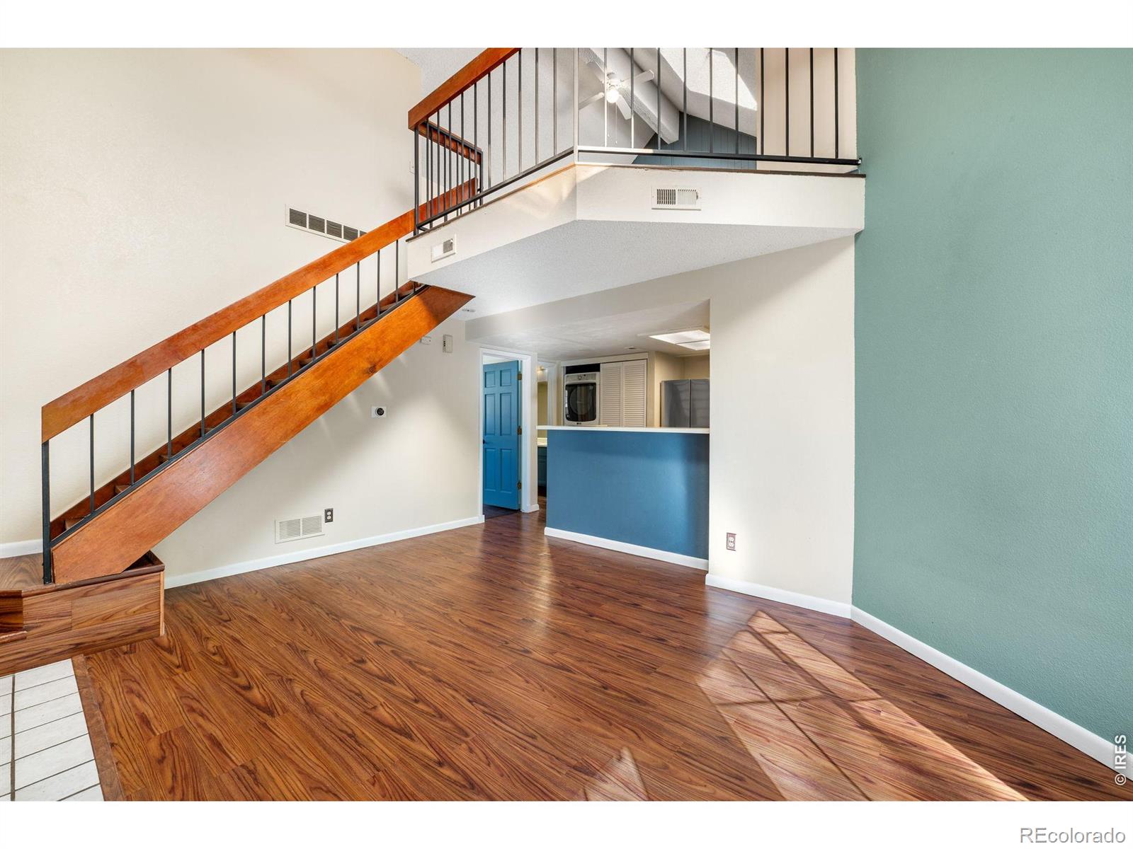 5914 Gunbarrel Avenue Unit: F