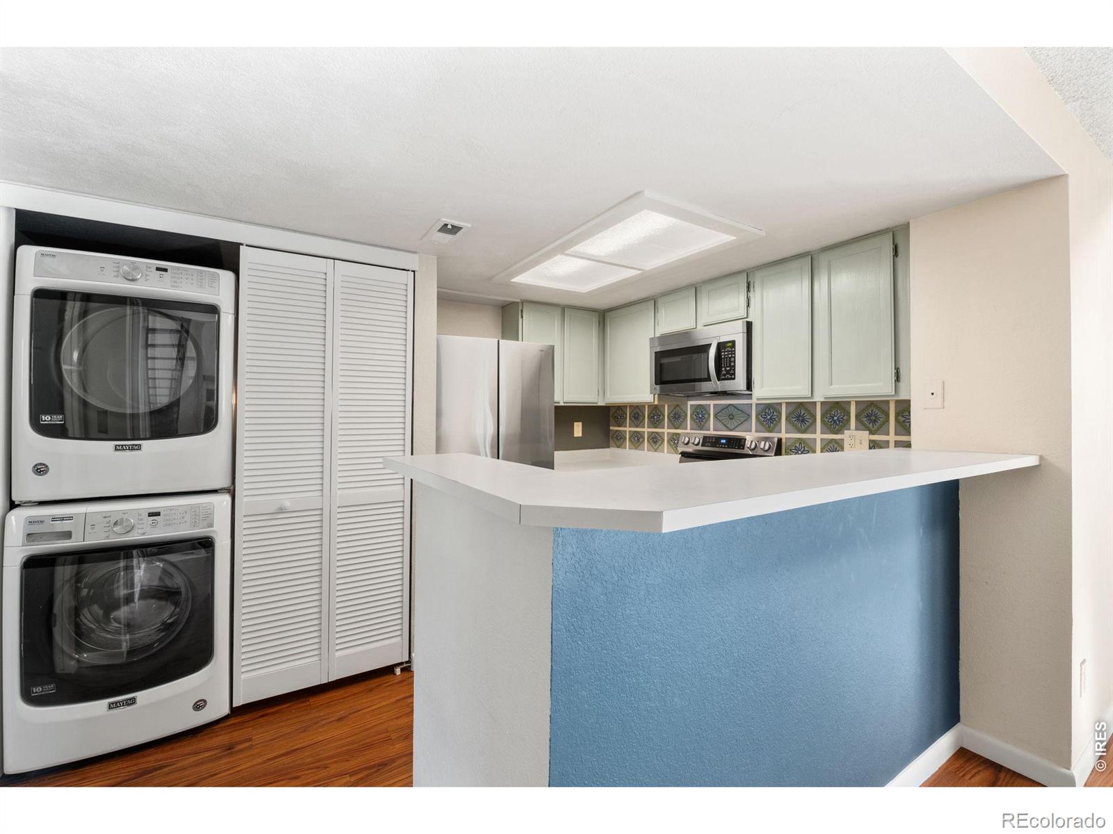 5914 Gunbarrel Avenue Unit: F