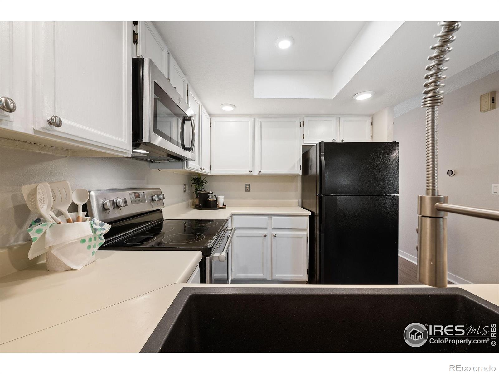 5920 Gunbarrel Avenue Unit: B