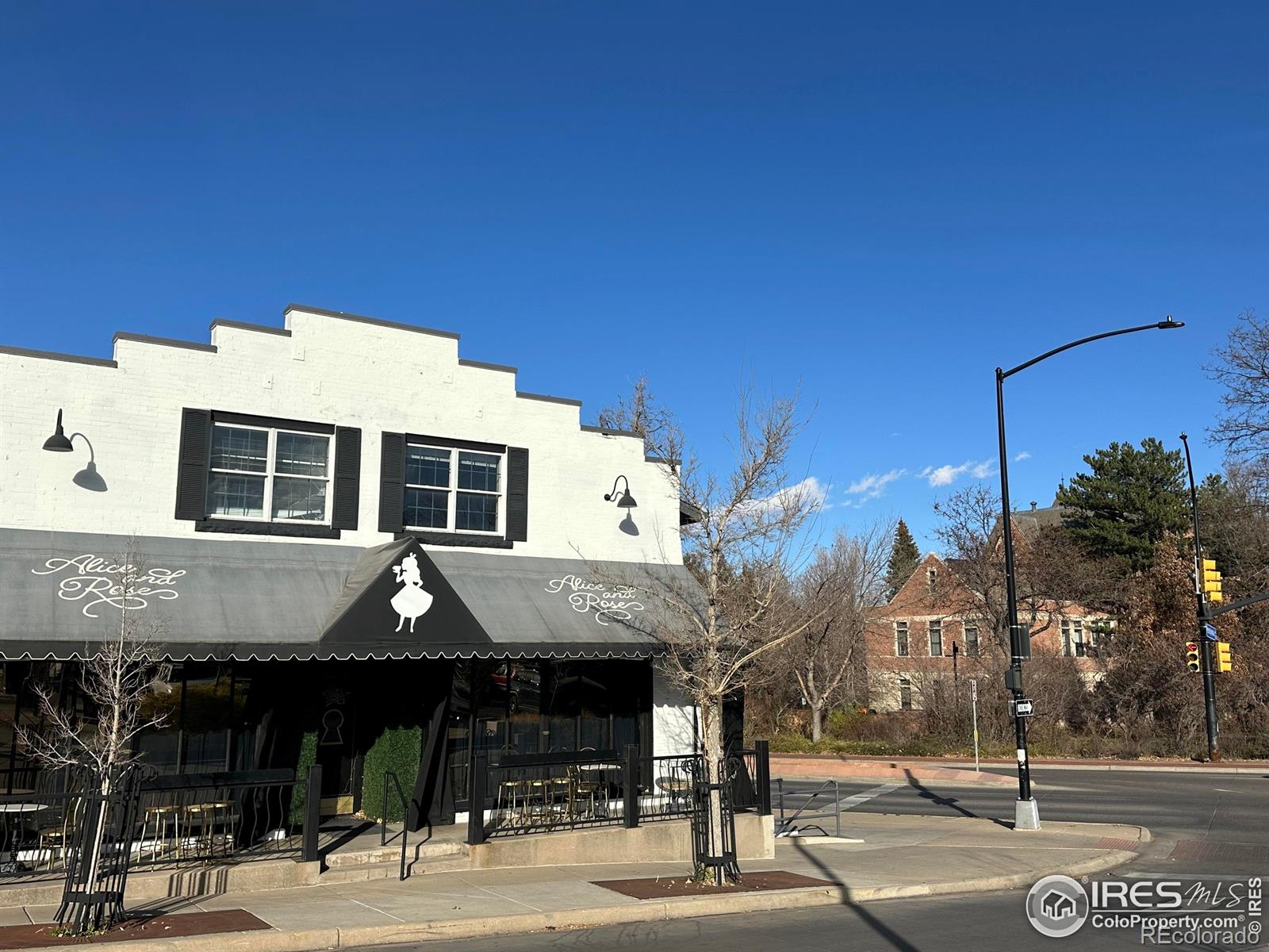 1200 College Avenue Unit: 122