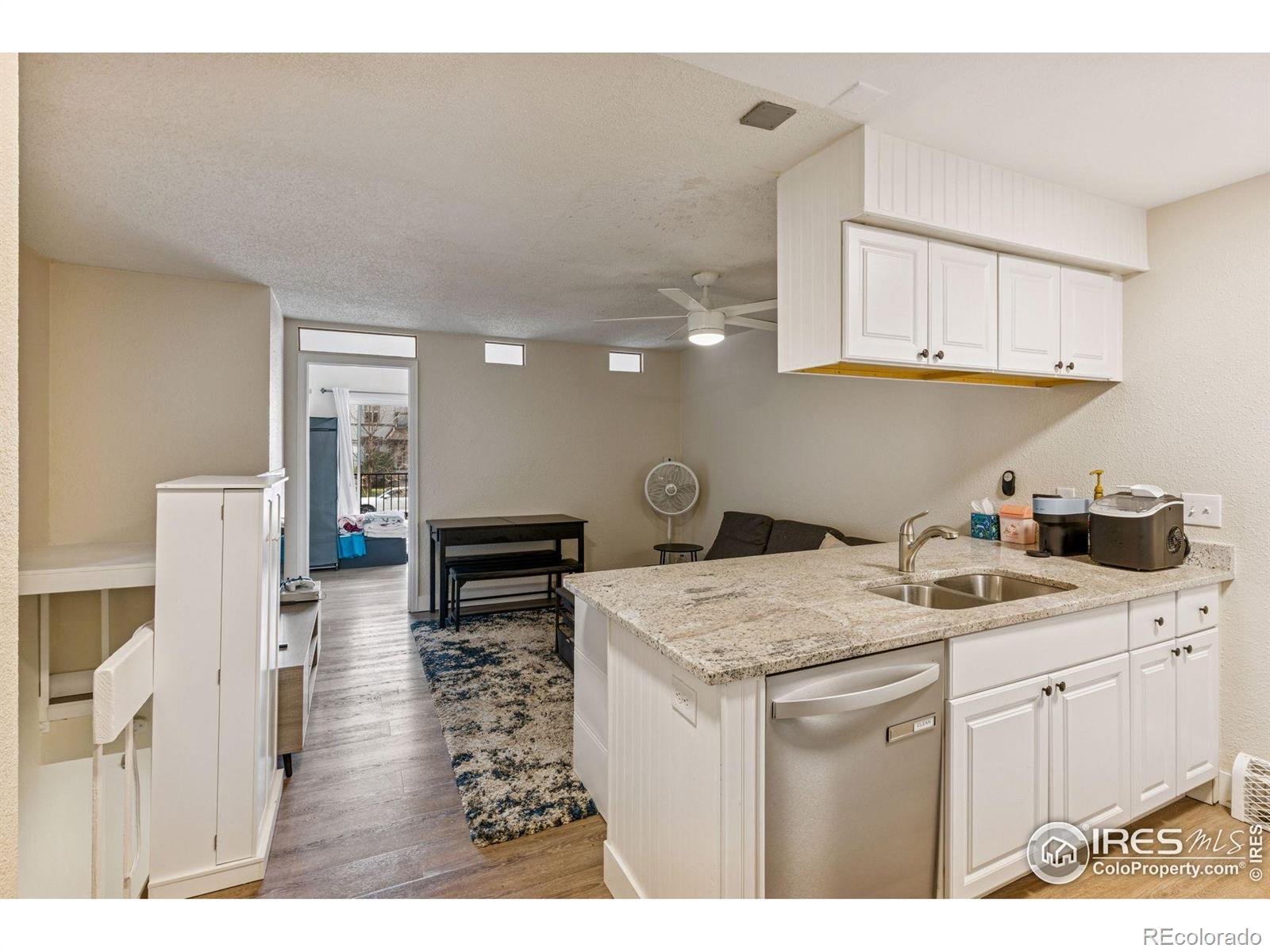 1200 College Avenue Unit: 122