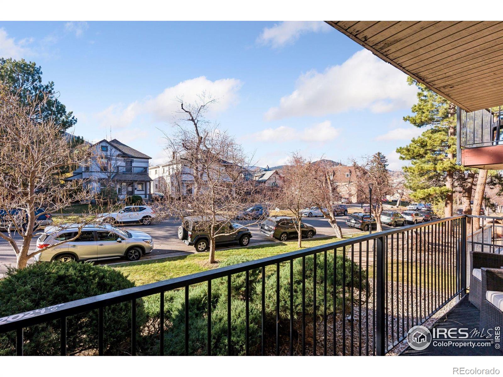1200 College Avenue Unit: 122