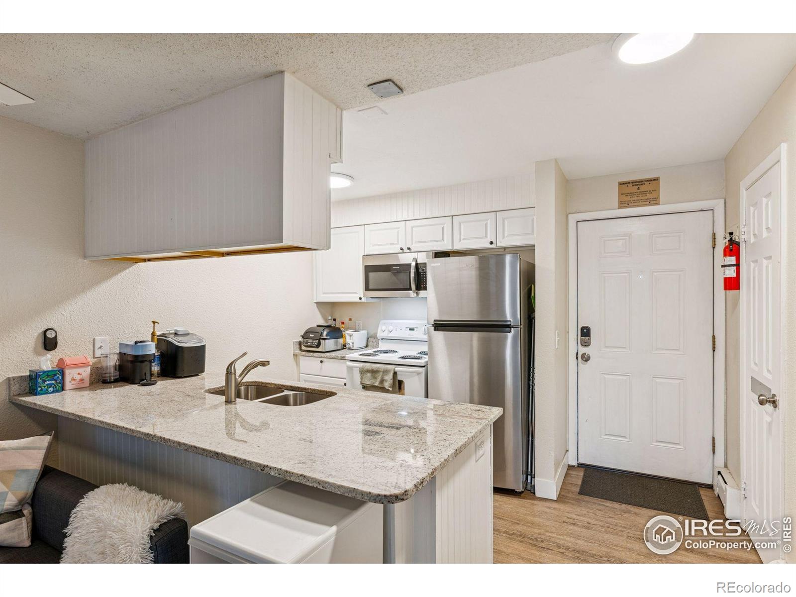 1200 College Avenue Unit: 122