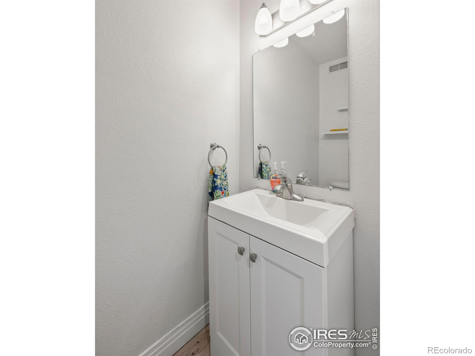 4800 Osage Drive Unit: 16