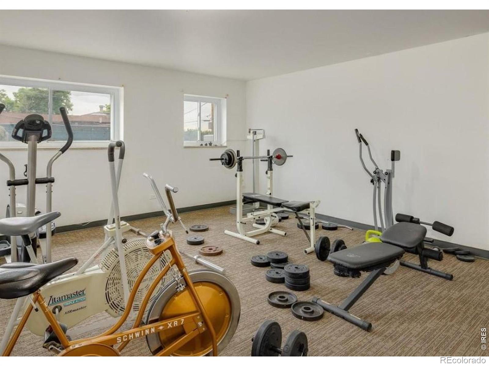 830 20th Street Unit: 210