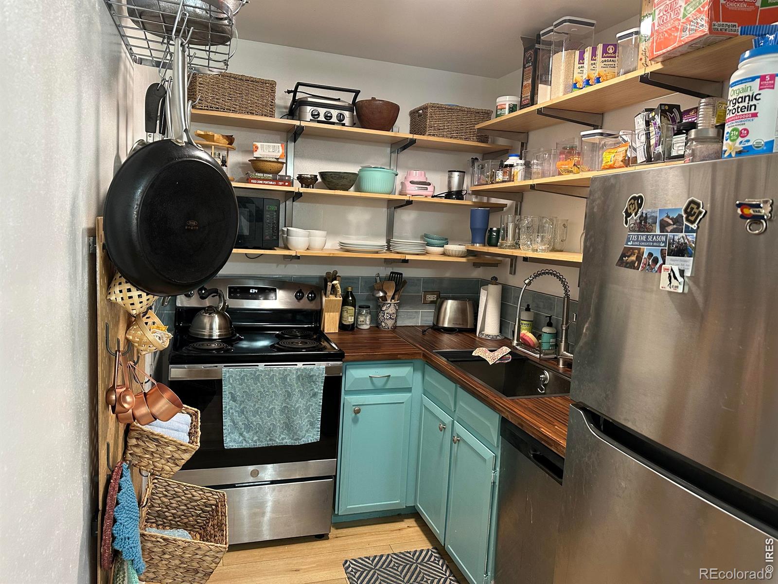 830 20th Street Unit: 210