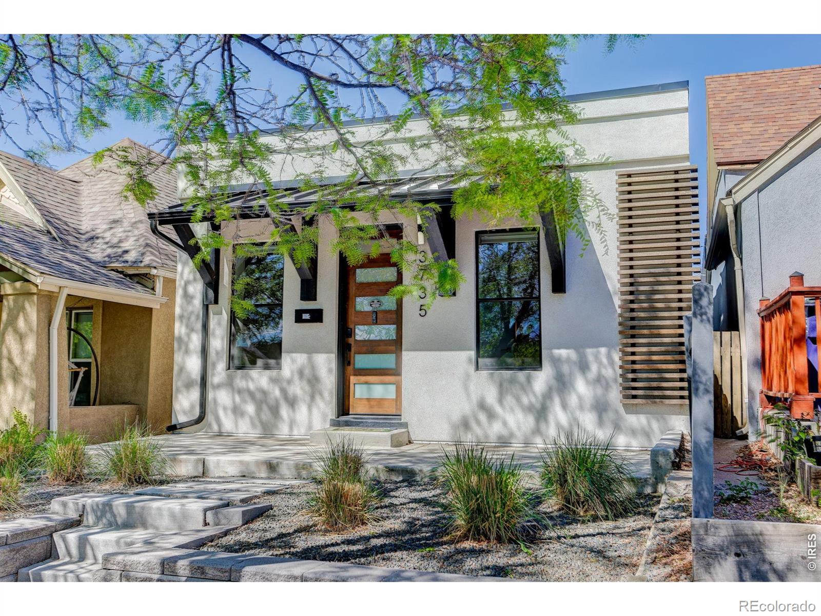 3735 Navajo Street