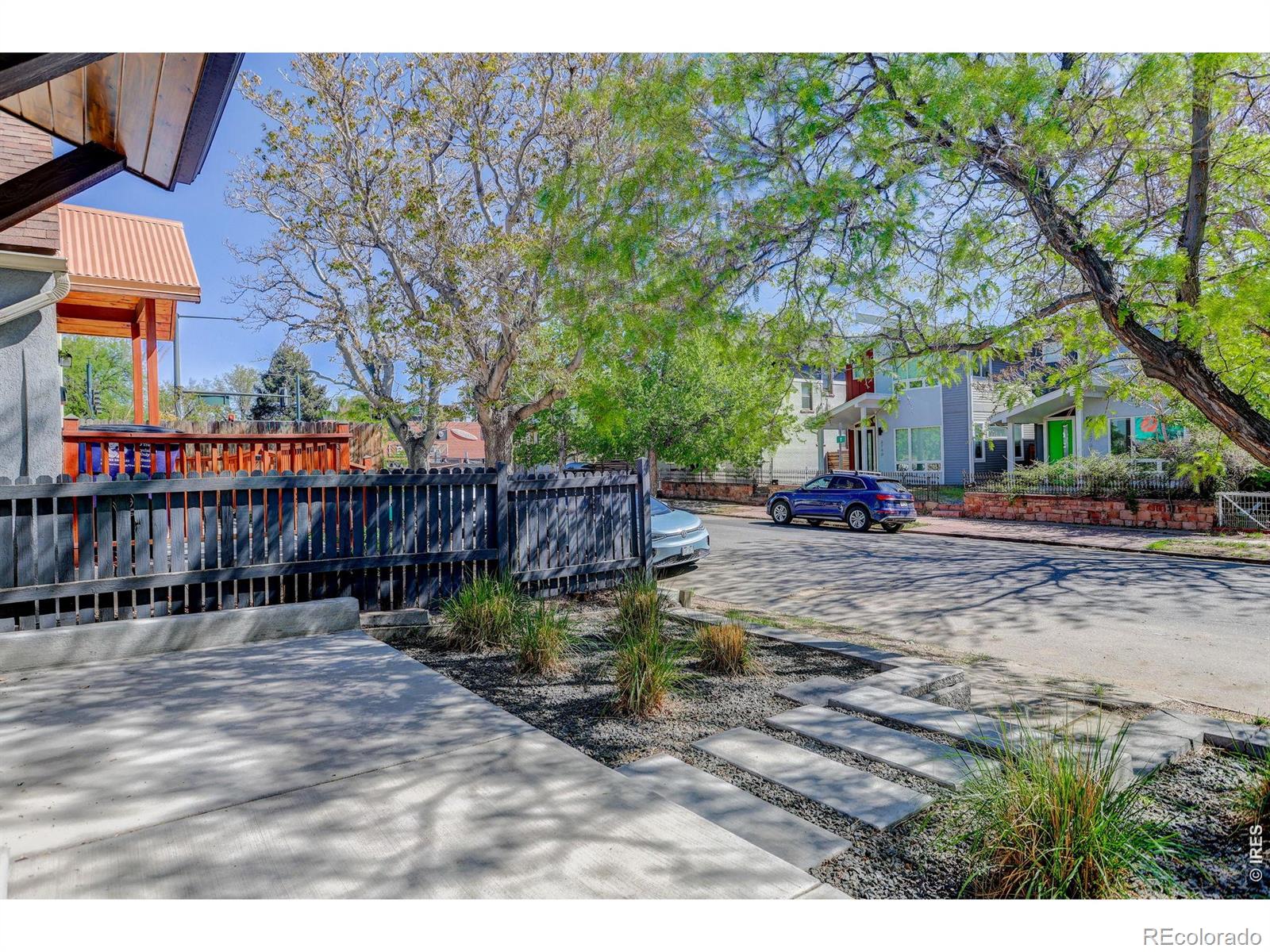 3735 Navajo Street