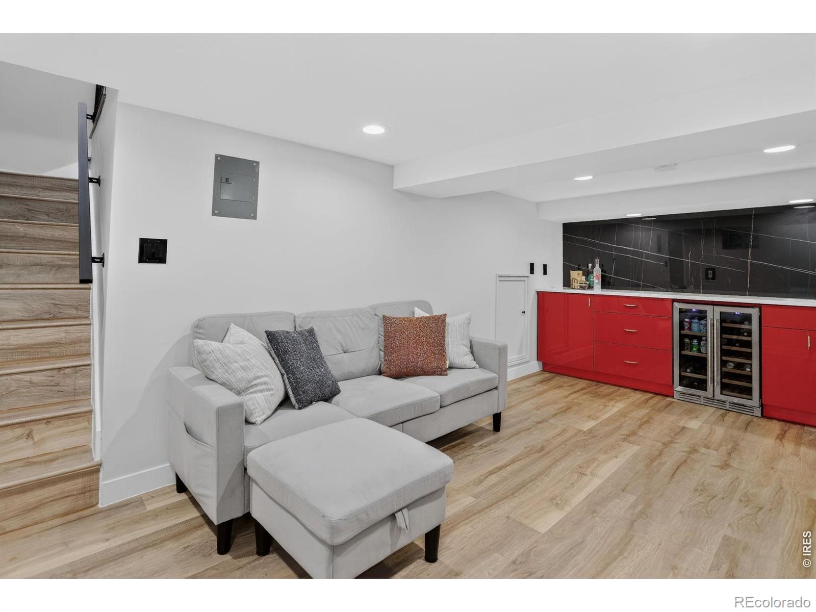 3735 Navajo Street