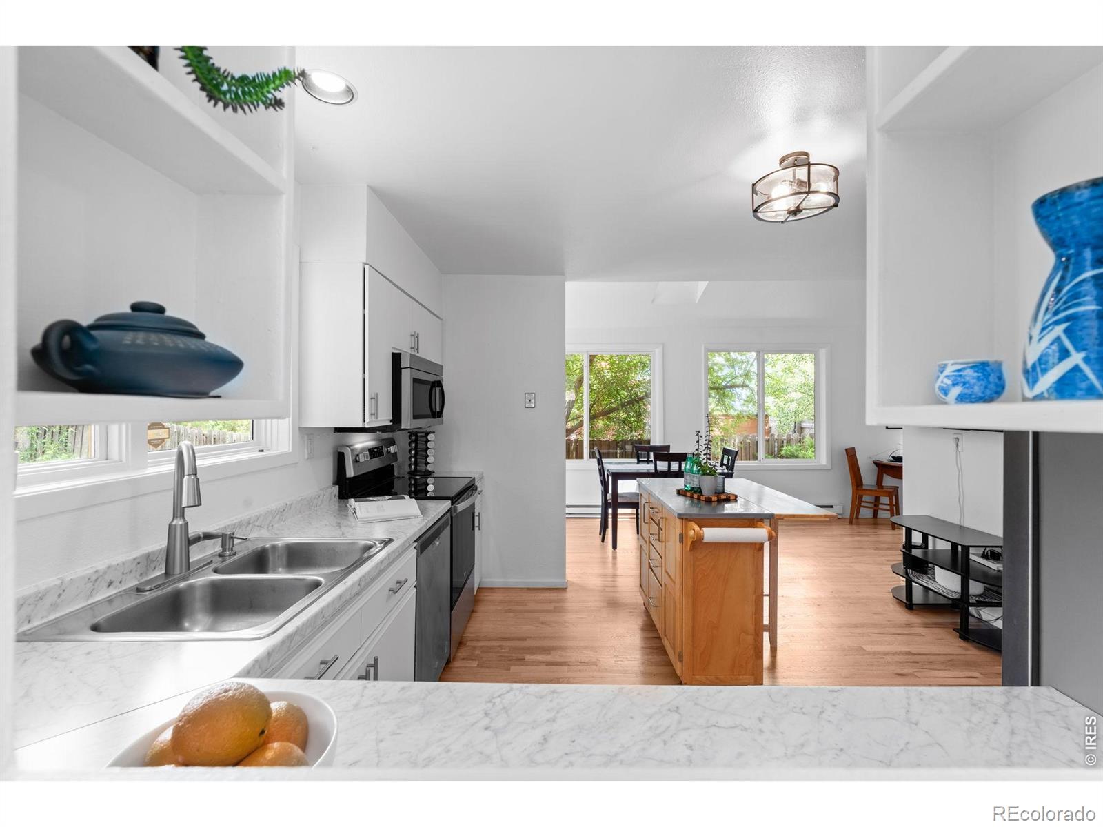 4461 Pembroke