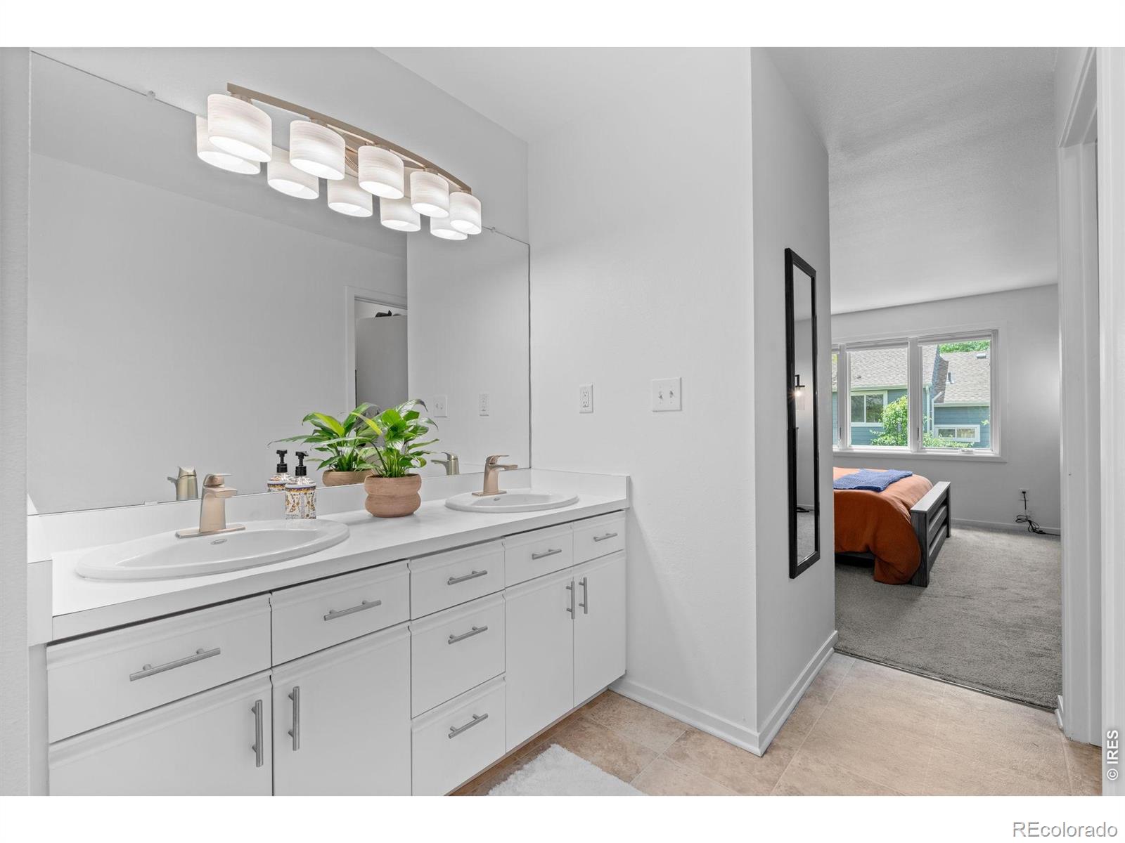 4461 Pembroke
