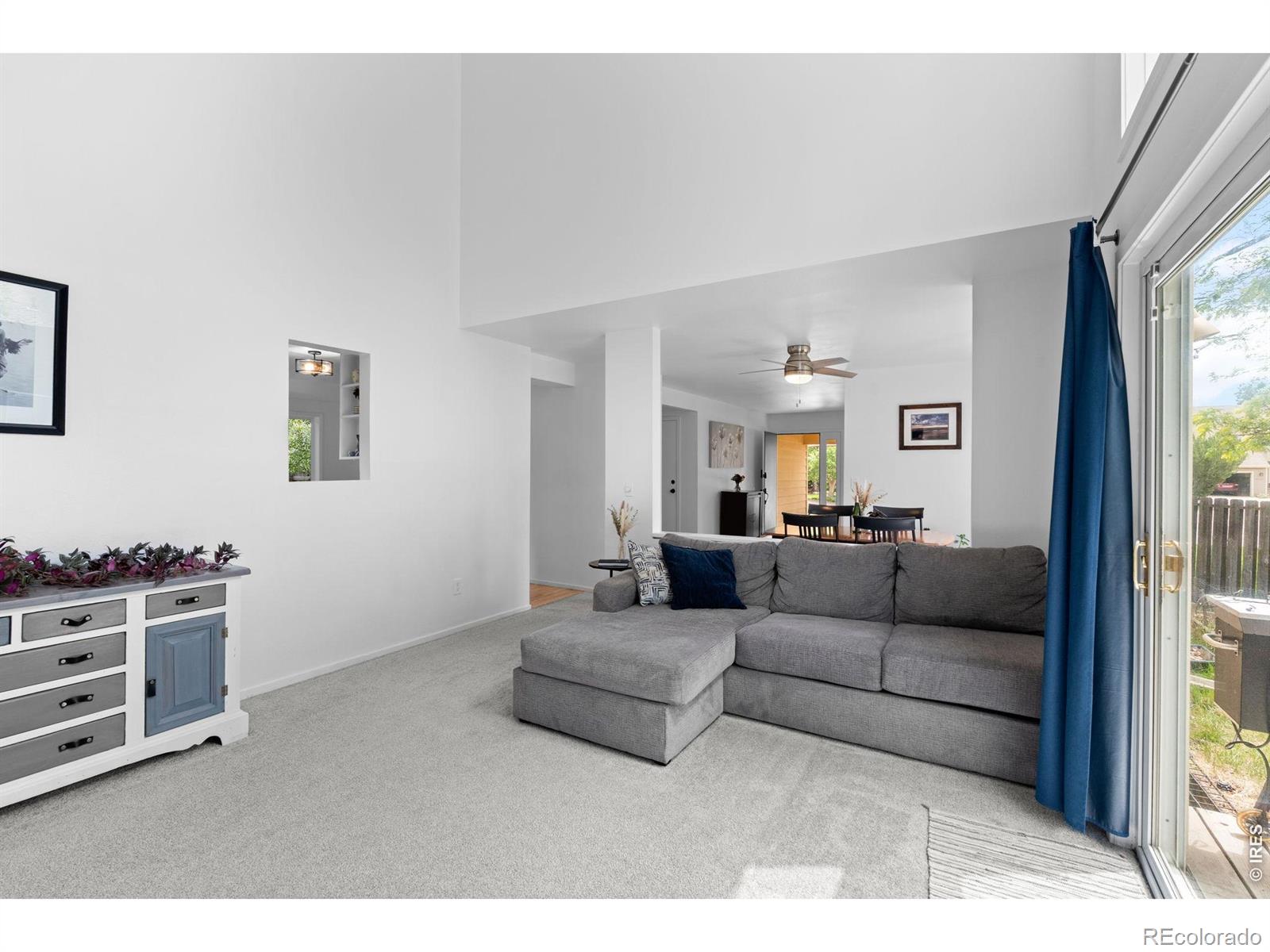 4461 Pembroke