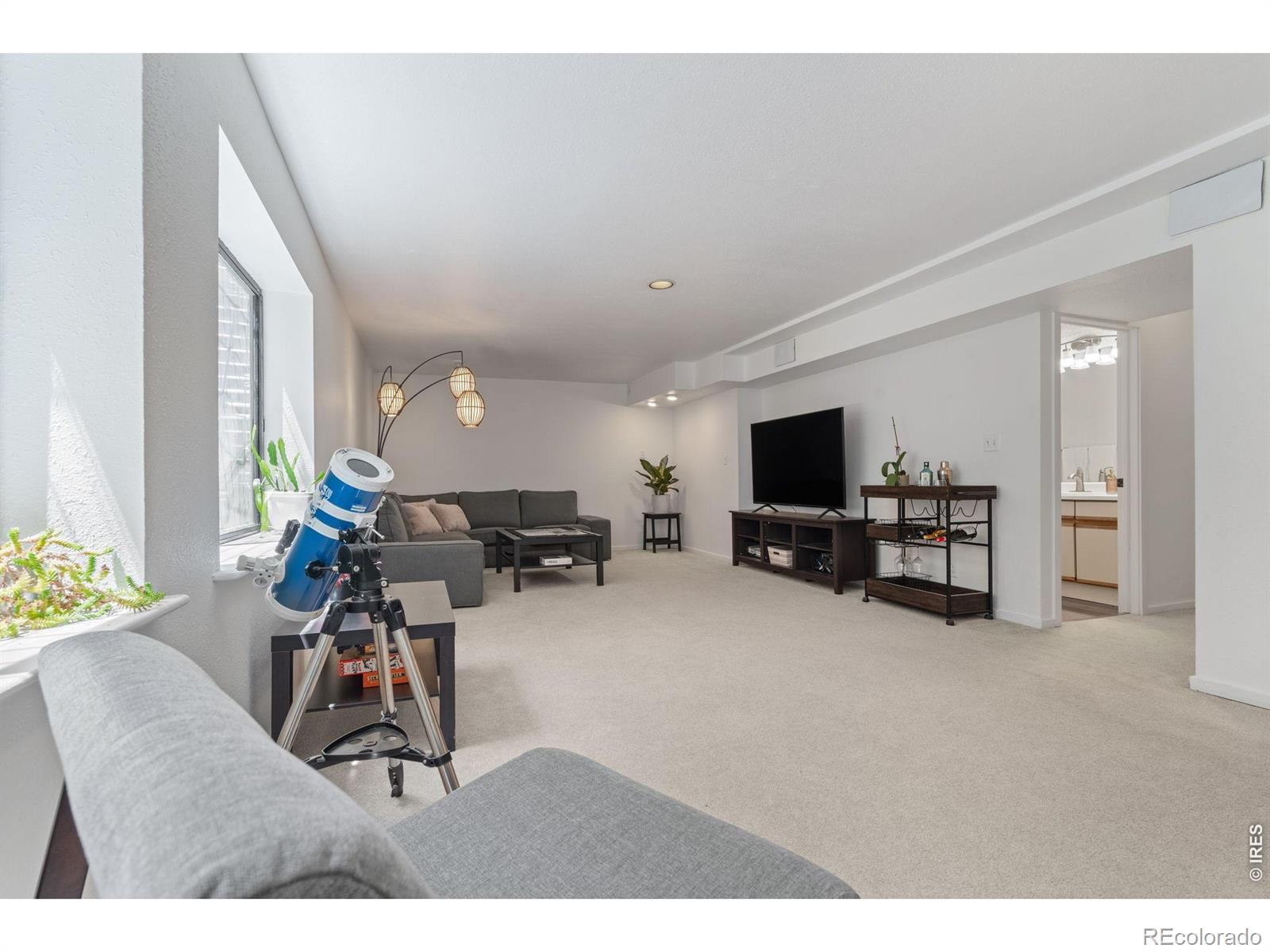 4461 Pembroke