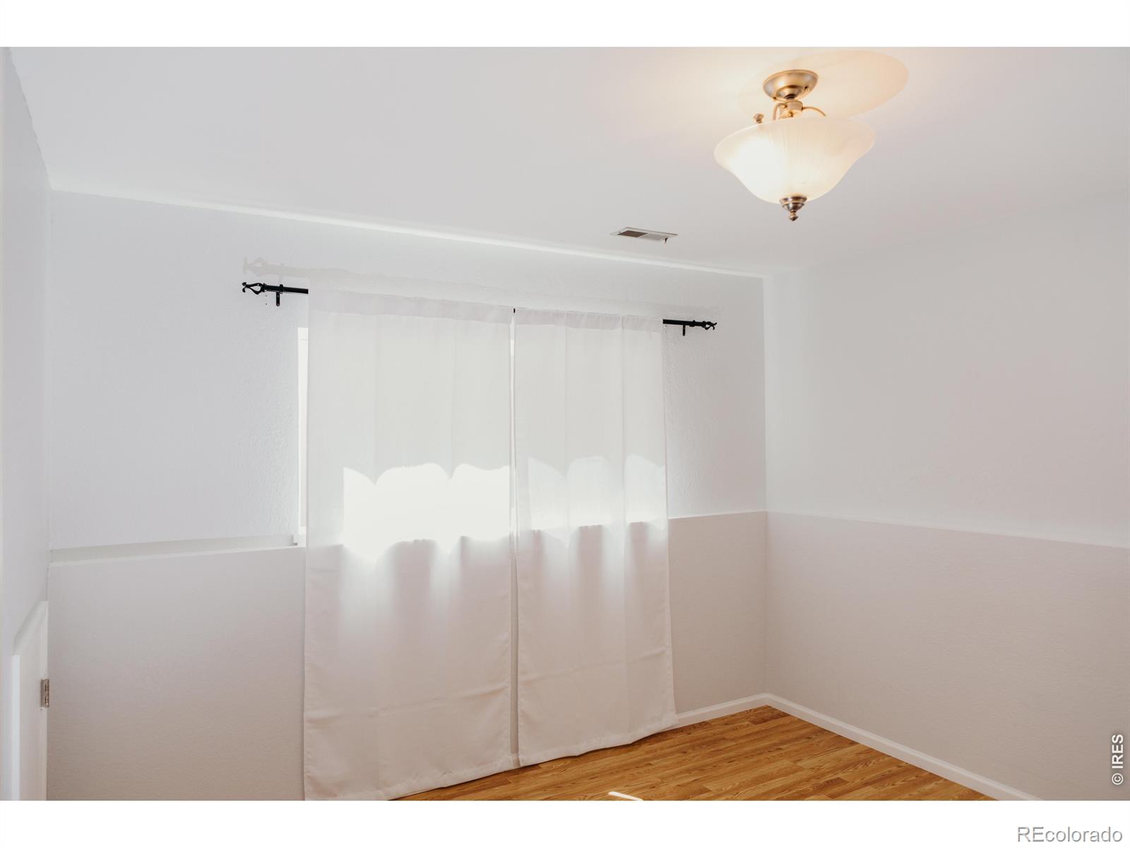 5481 White Place