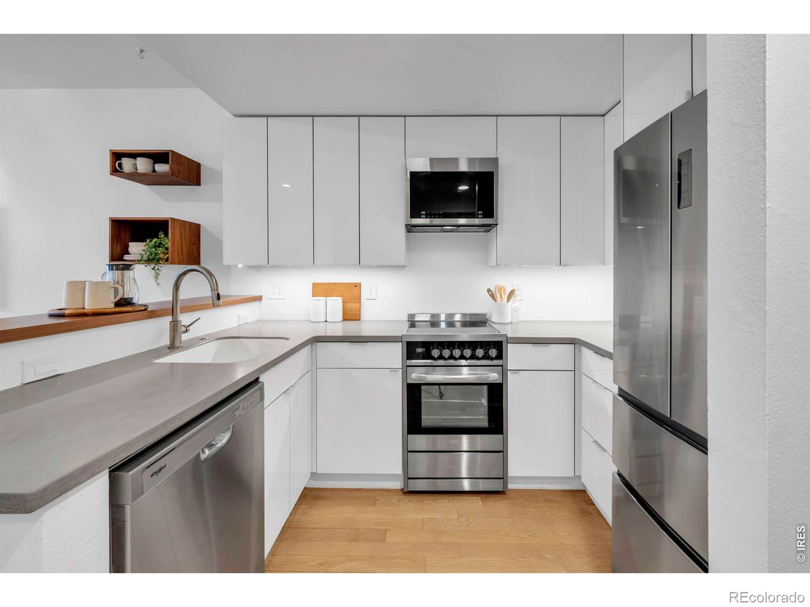 3487 28th Street Unit: 17