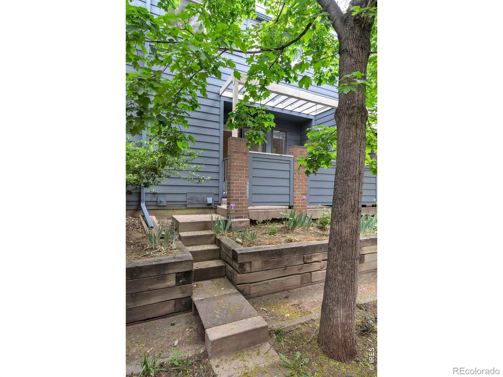 3487 28th Street Unit: 17