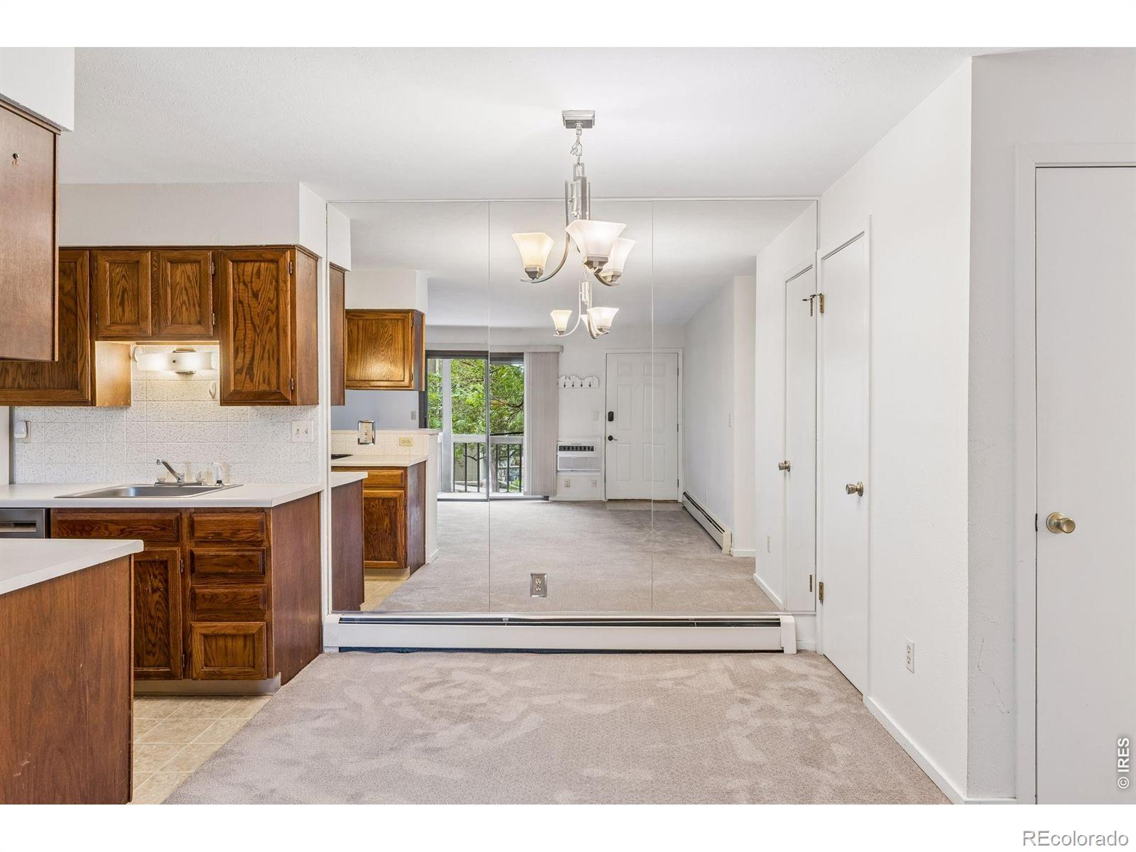 695 Manhattan Drive Unit: 110