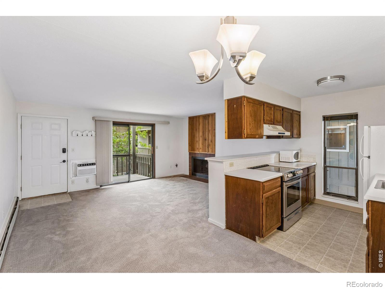 695 Manhattan Drive Unit: 110