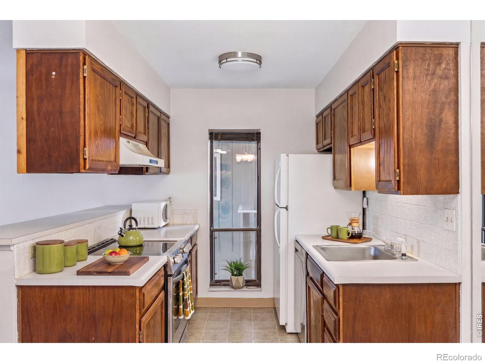 695 Manhattan Drive Unit: 110
