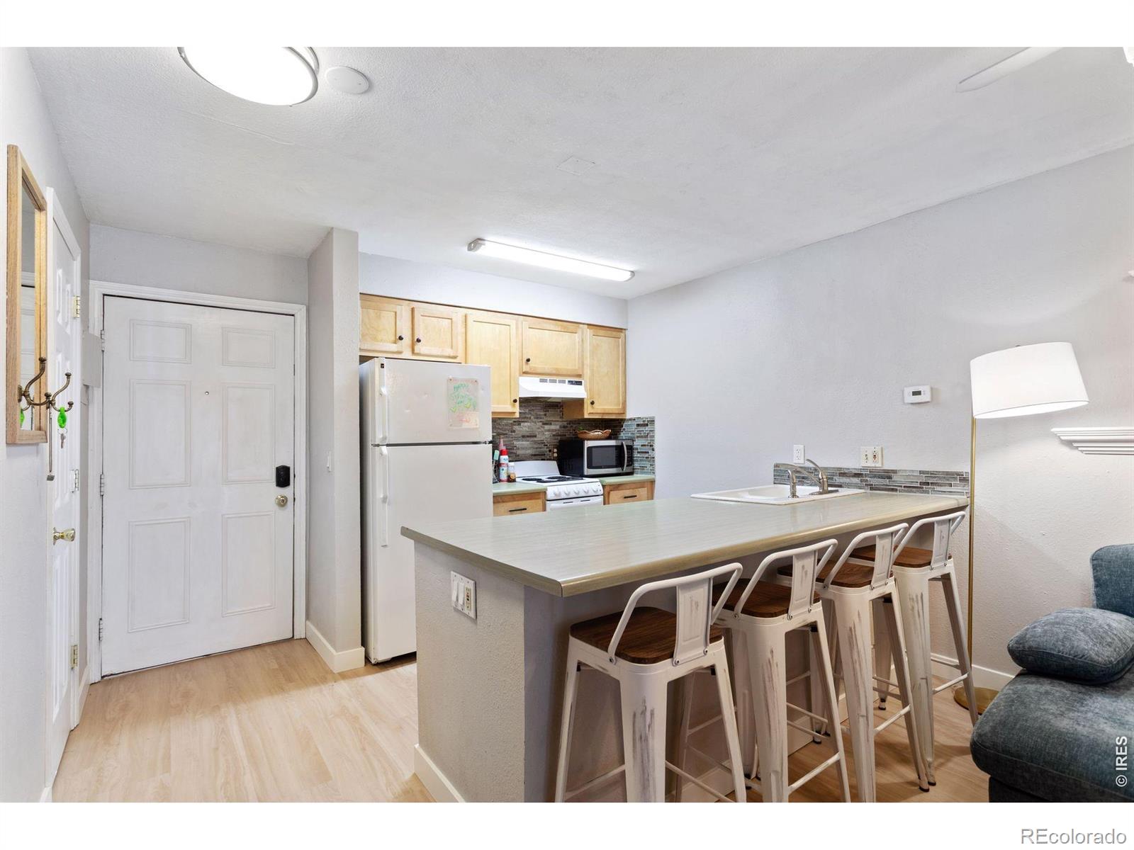 1200 College Avenue Unit: 102