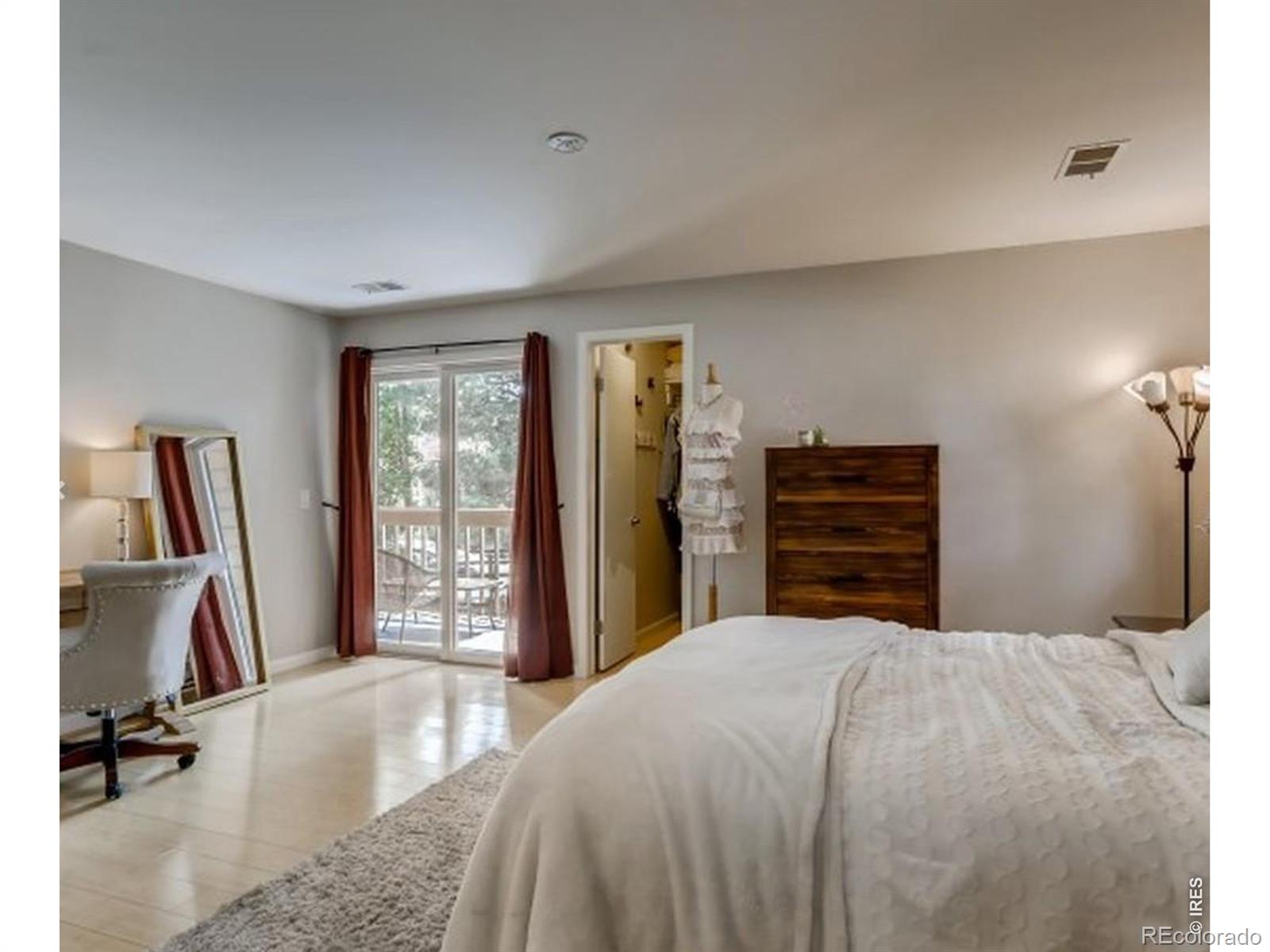2805 Sundown Lane Unit: 201