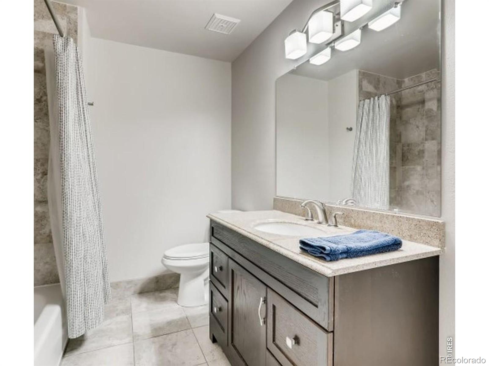 2805 Sundown Lane Unit: 201