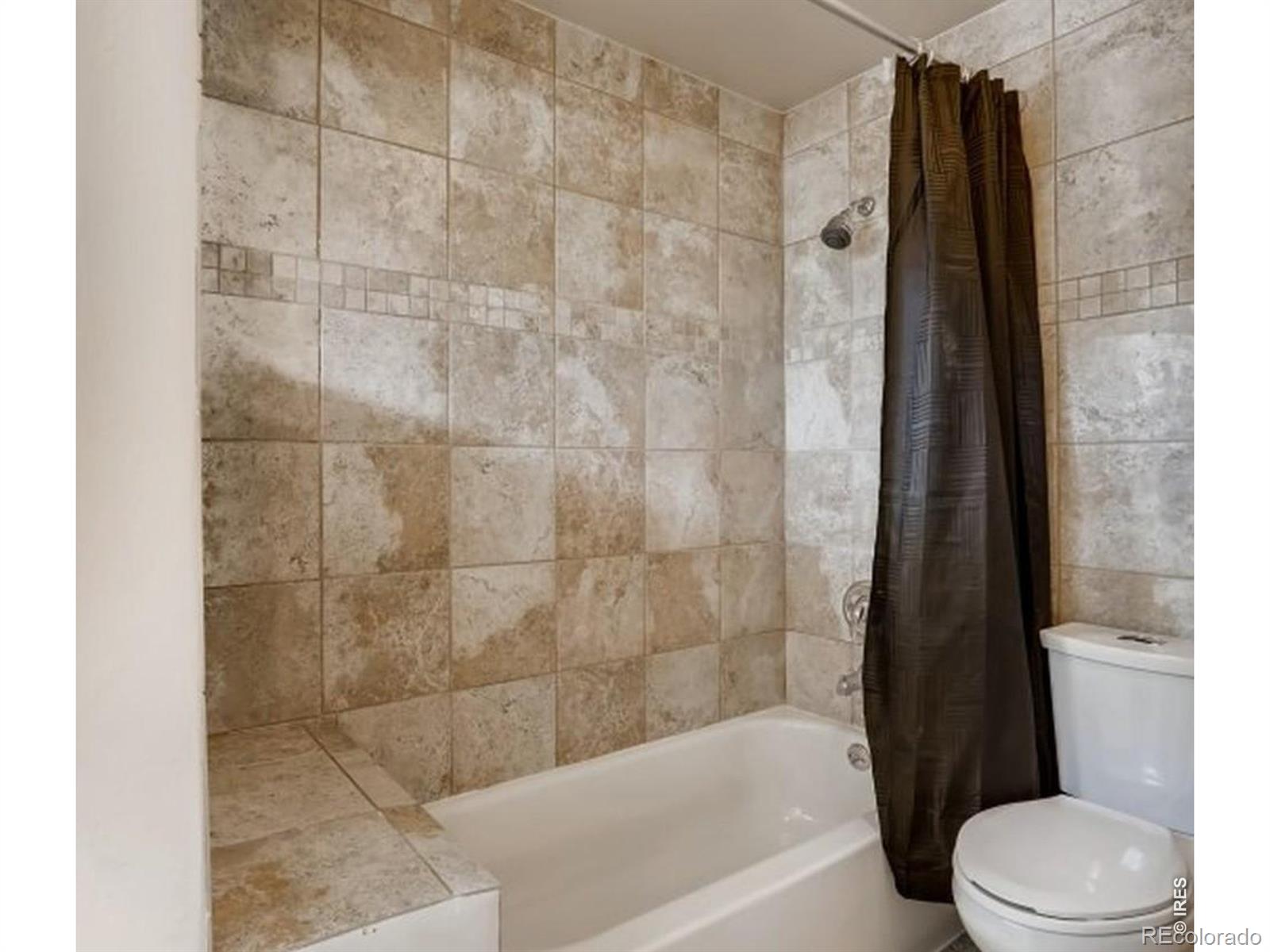 2805 Sundown Lane Unit: 201