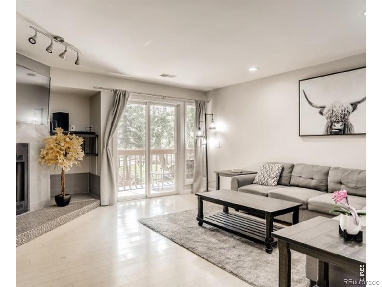 2805 Sundown Lane Unit: 201