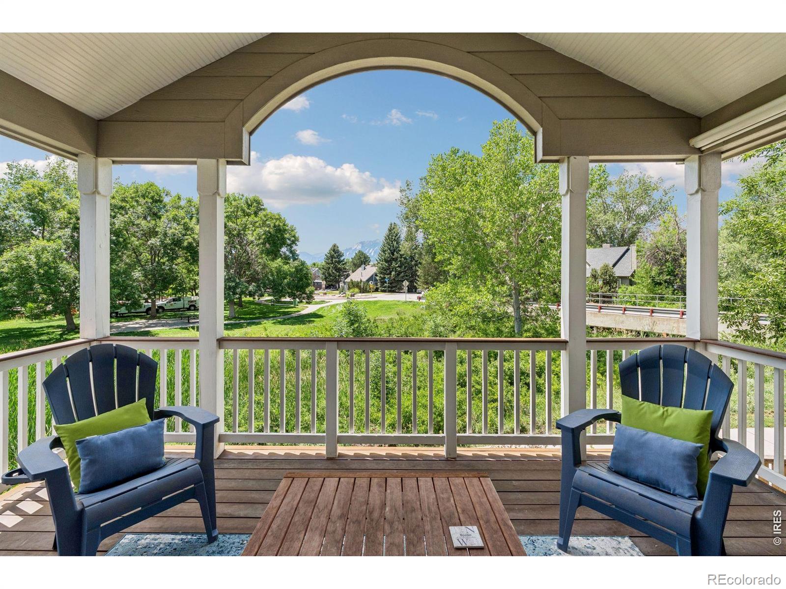 4910 Tesla Court