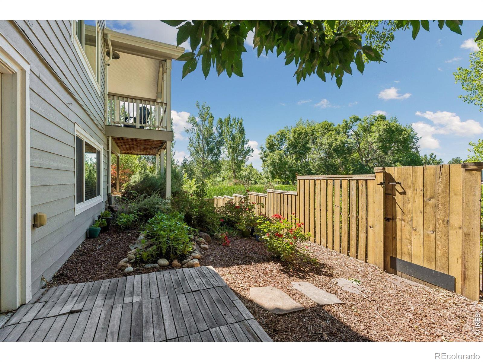 4910 Tesla Court