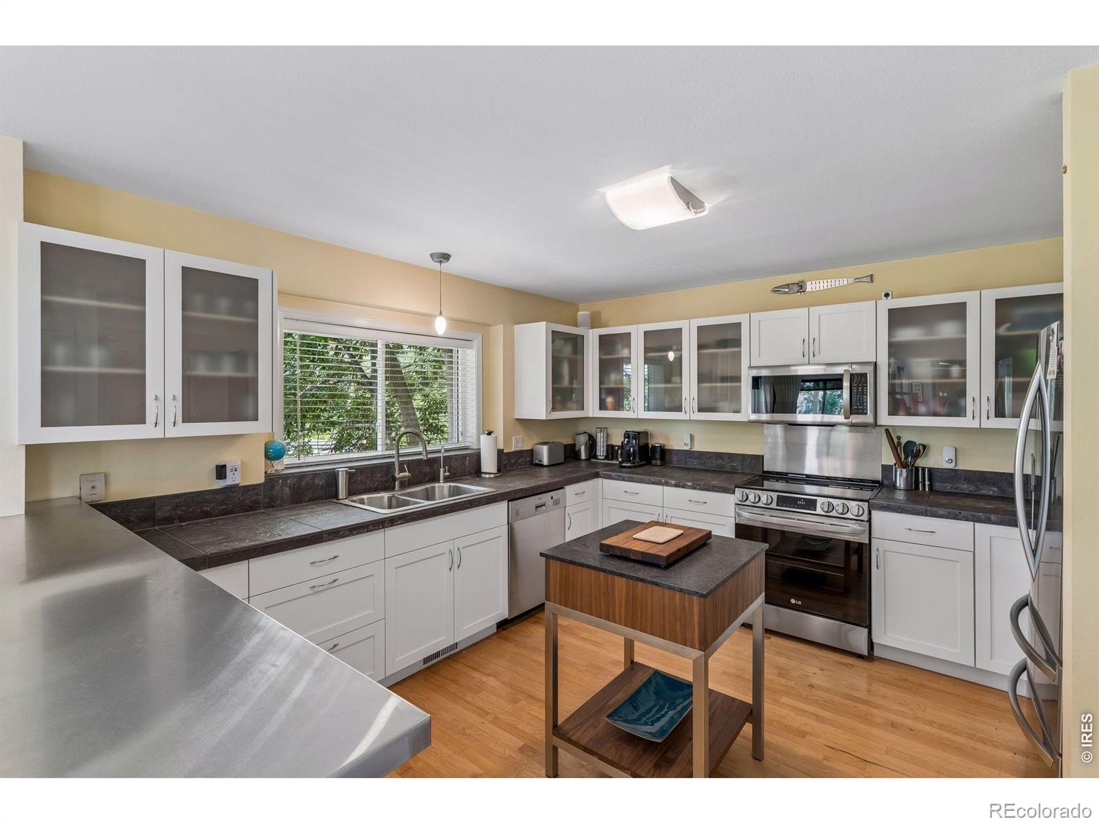 4910 Tesla Court