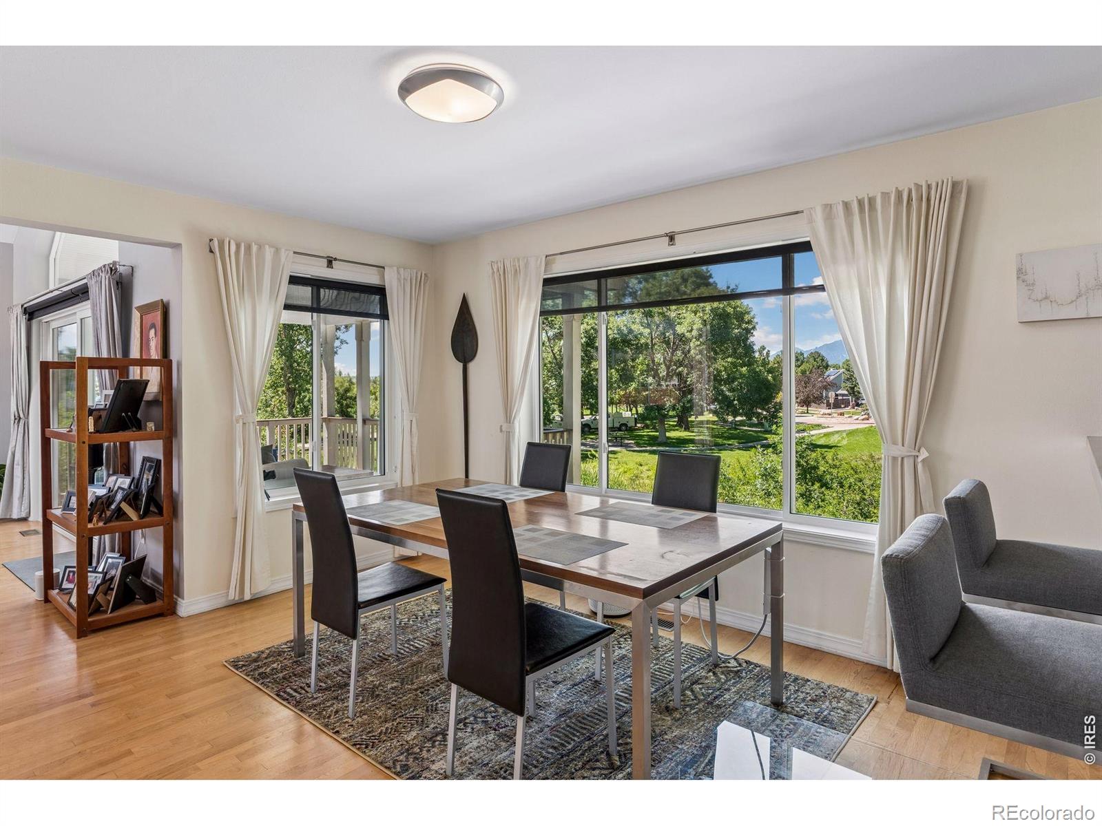 4910 Tesla Court