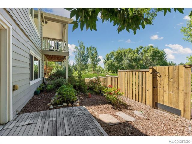 4910 Tesla Court