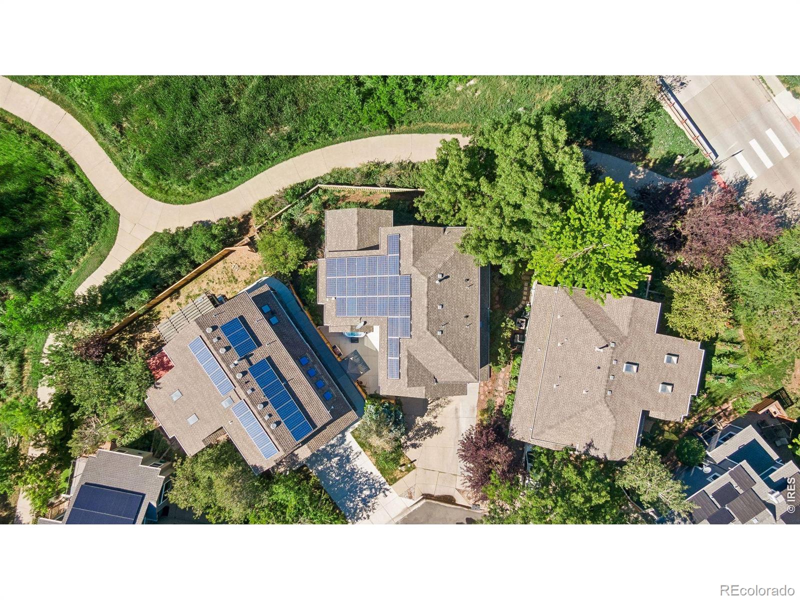 4910 Tesla Court