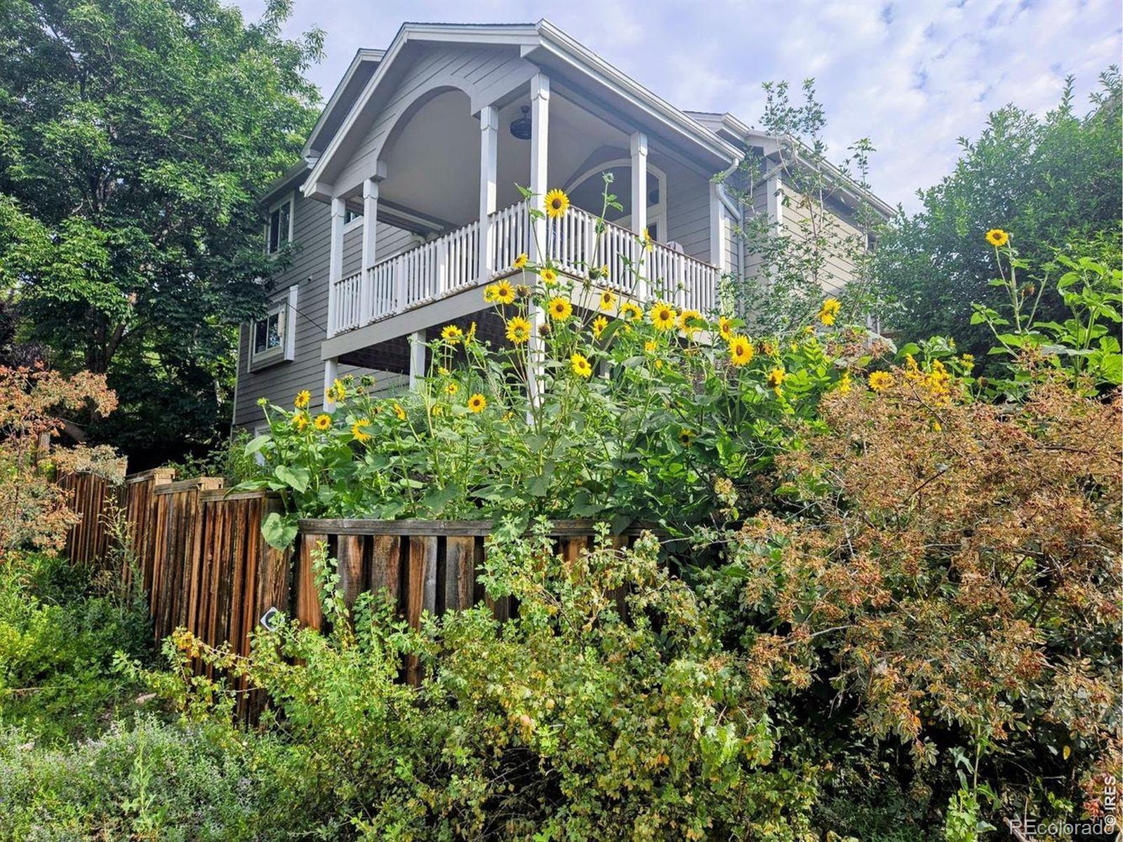 4910 Tesla Court