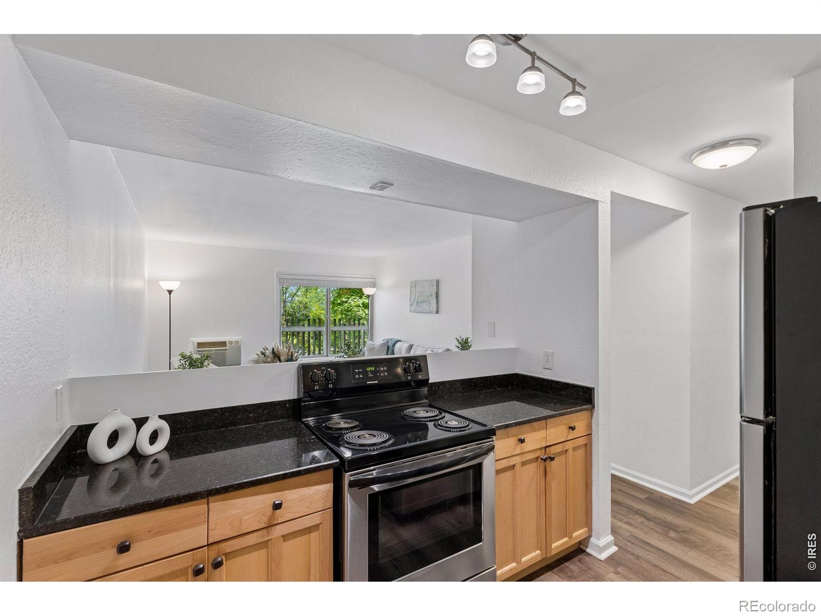2707 Valmont Road Unit: 214D
