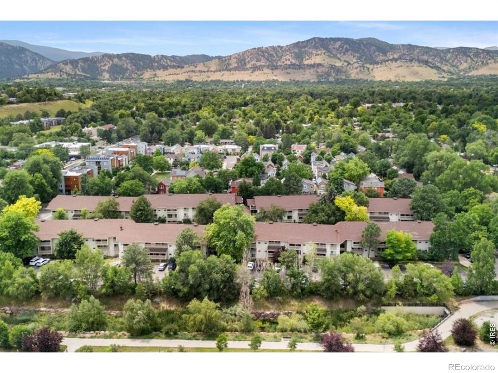 2707 Valmont Road Unit: 214D