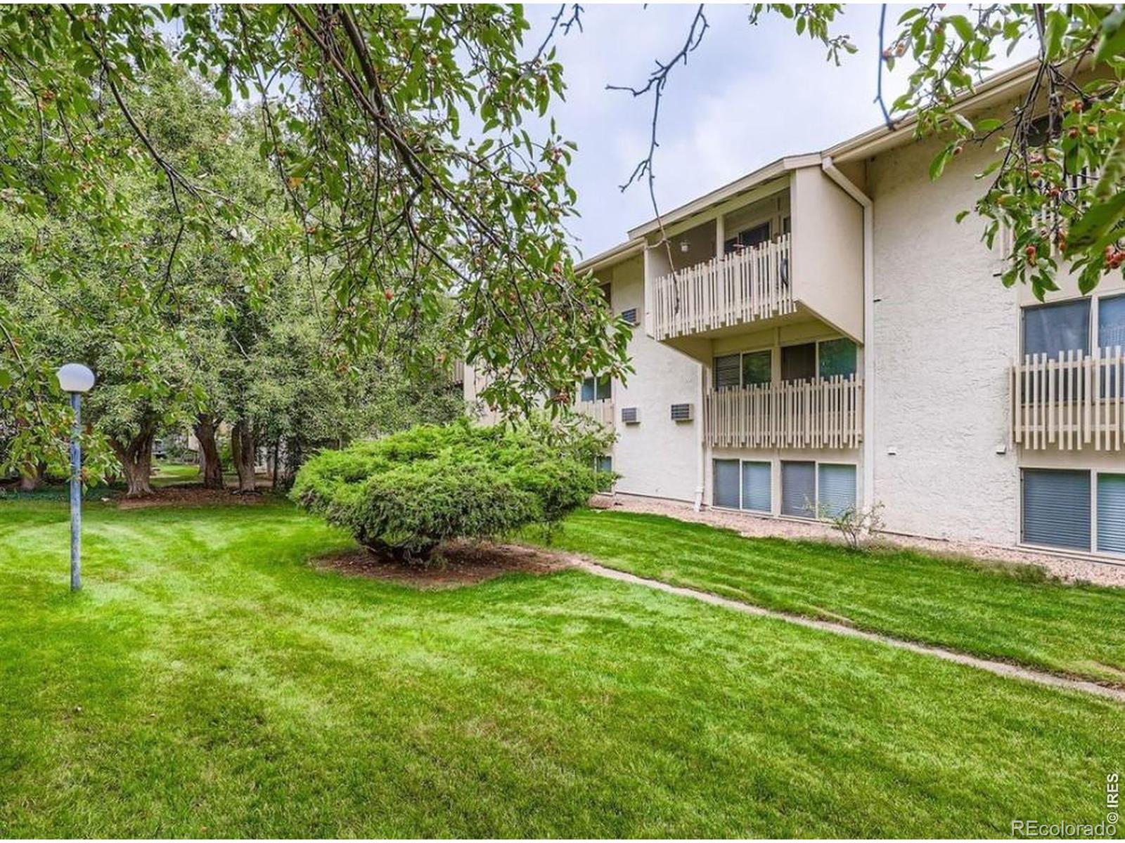 2707 Valmont Road Unit: 214D