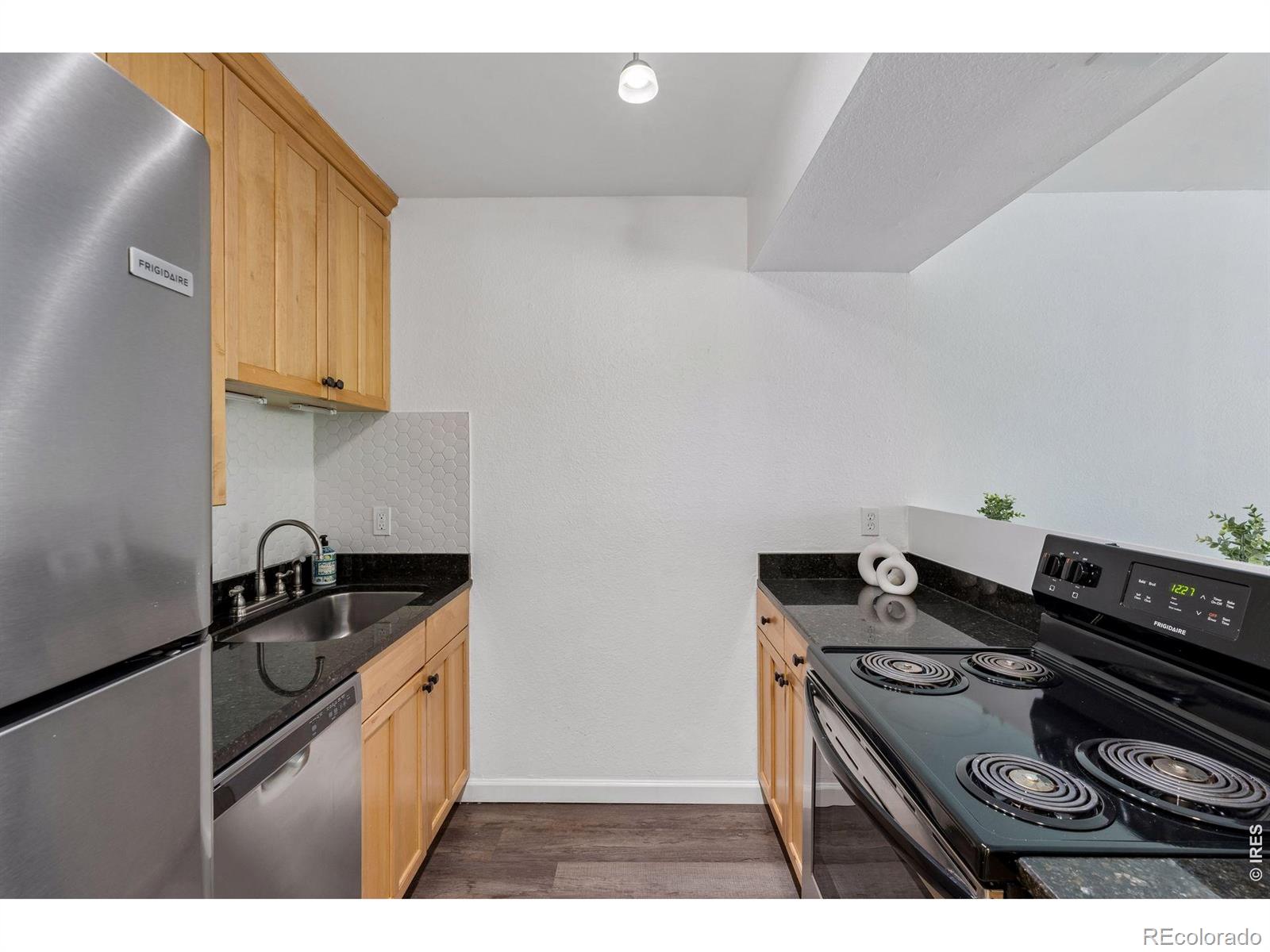 2707 Valmont Road Unit: 214D
