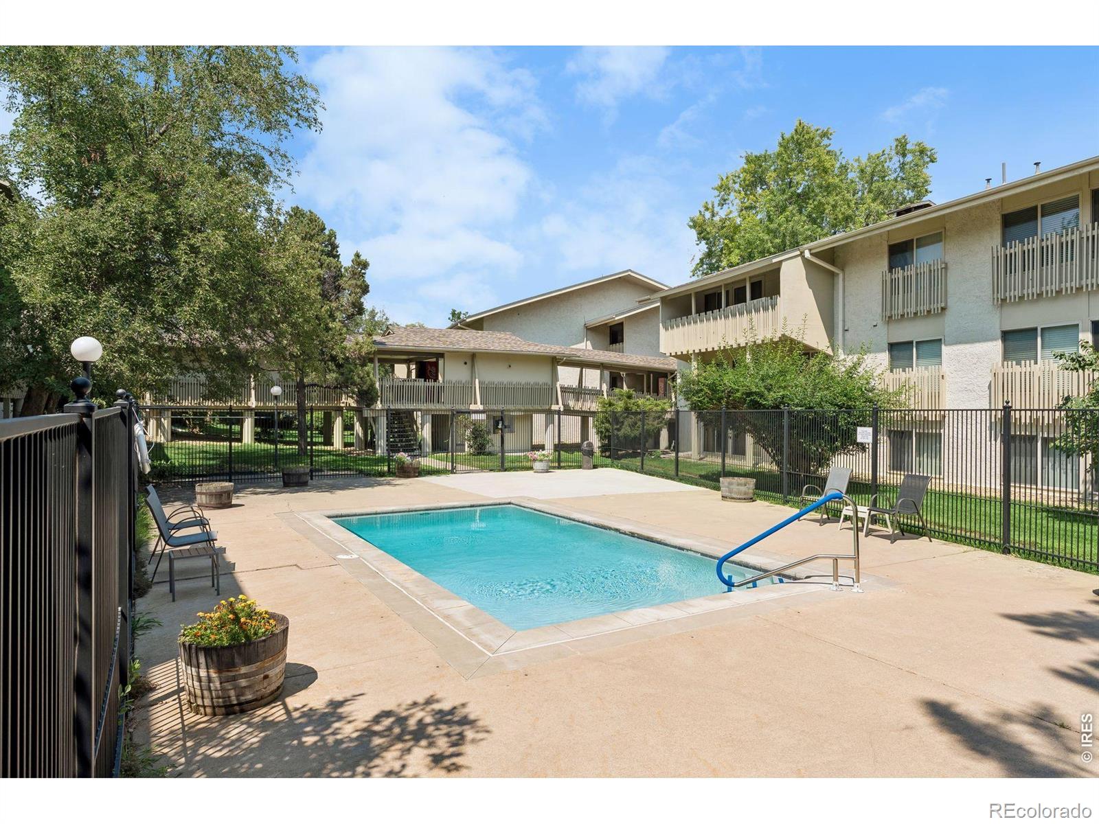 2707 Valmont Road Unit: 214D