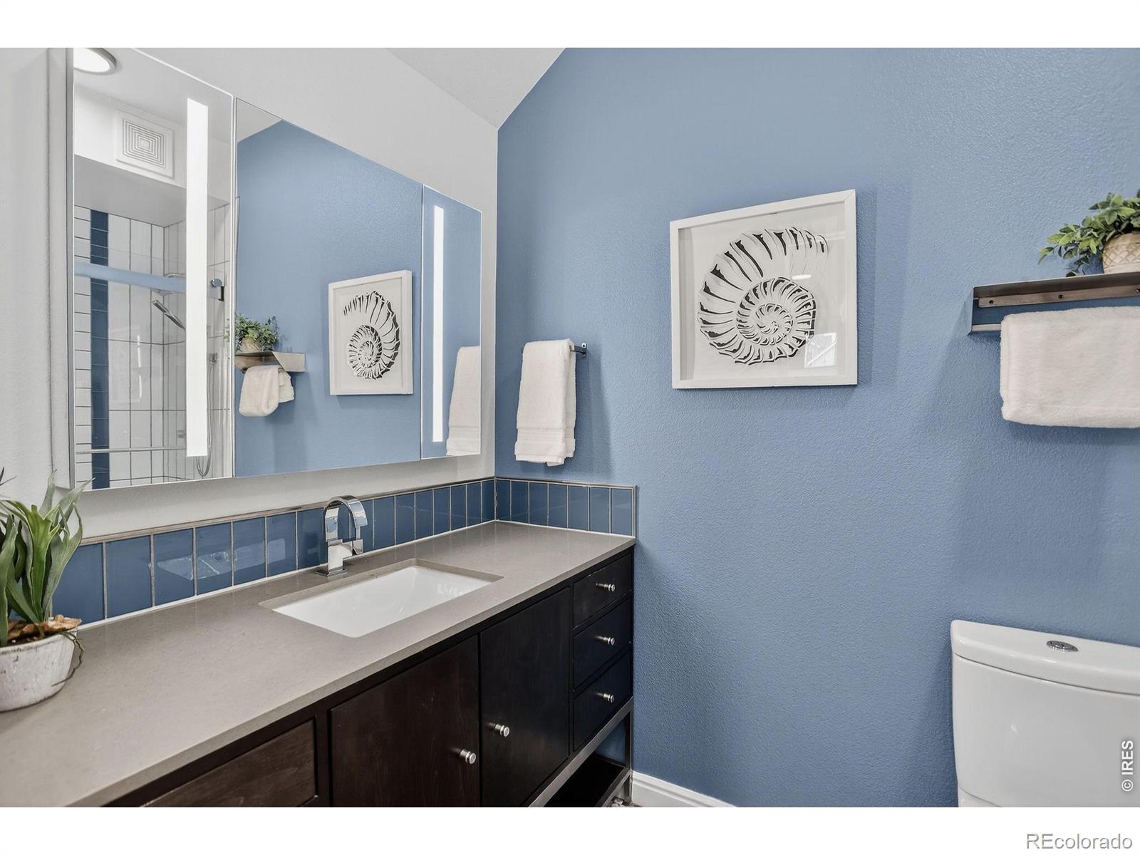 1460 Lee Hill Drive Unit: 3