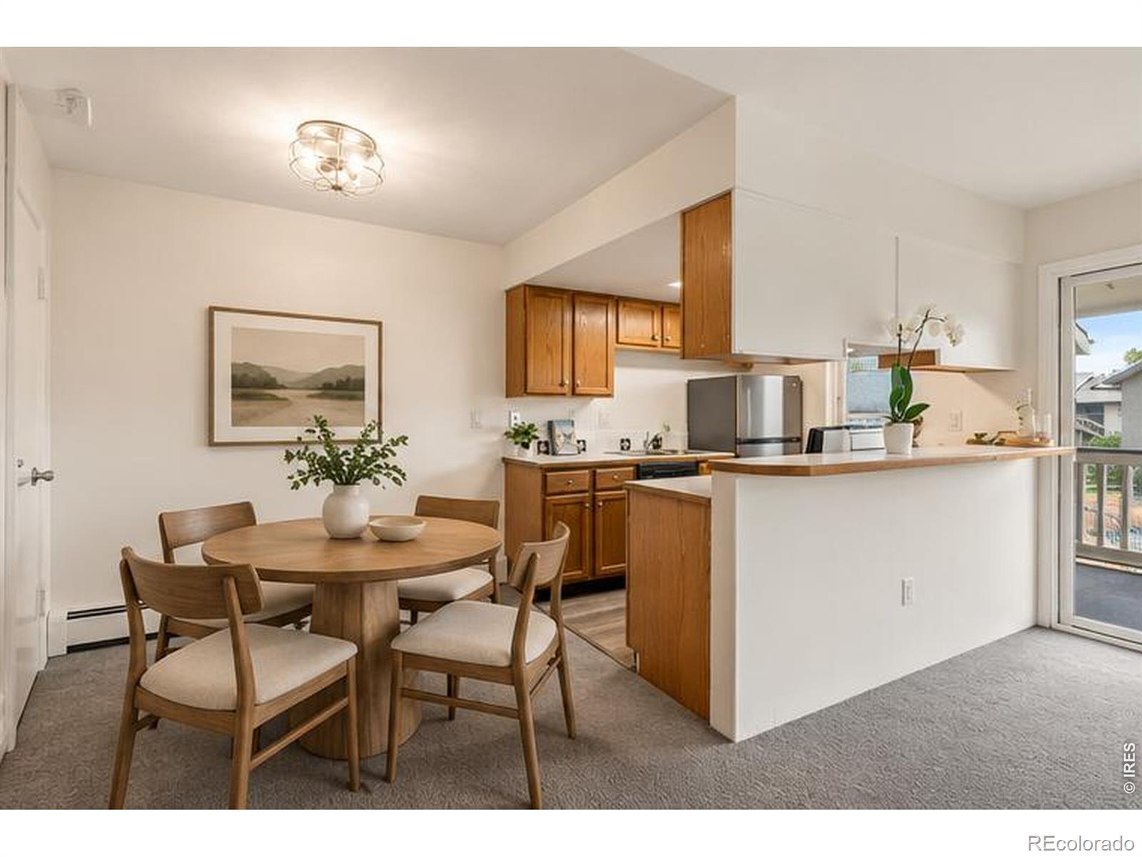 645 Manhattan Place Unit: 307