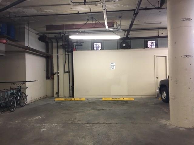 441 GRAVIER Street 9