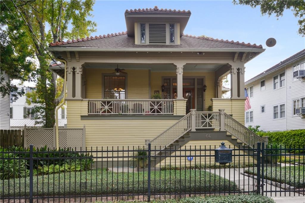 64 NERON Place
